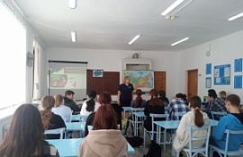 Проект «Мой бизнес у доски» теперь проходит и в школах Омской области